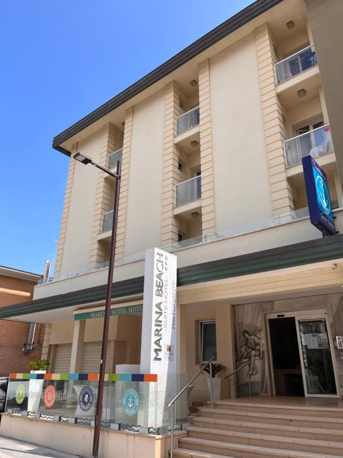 Marina Beach Aparthotel Римини Екстериор снимка
